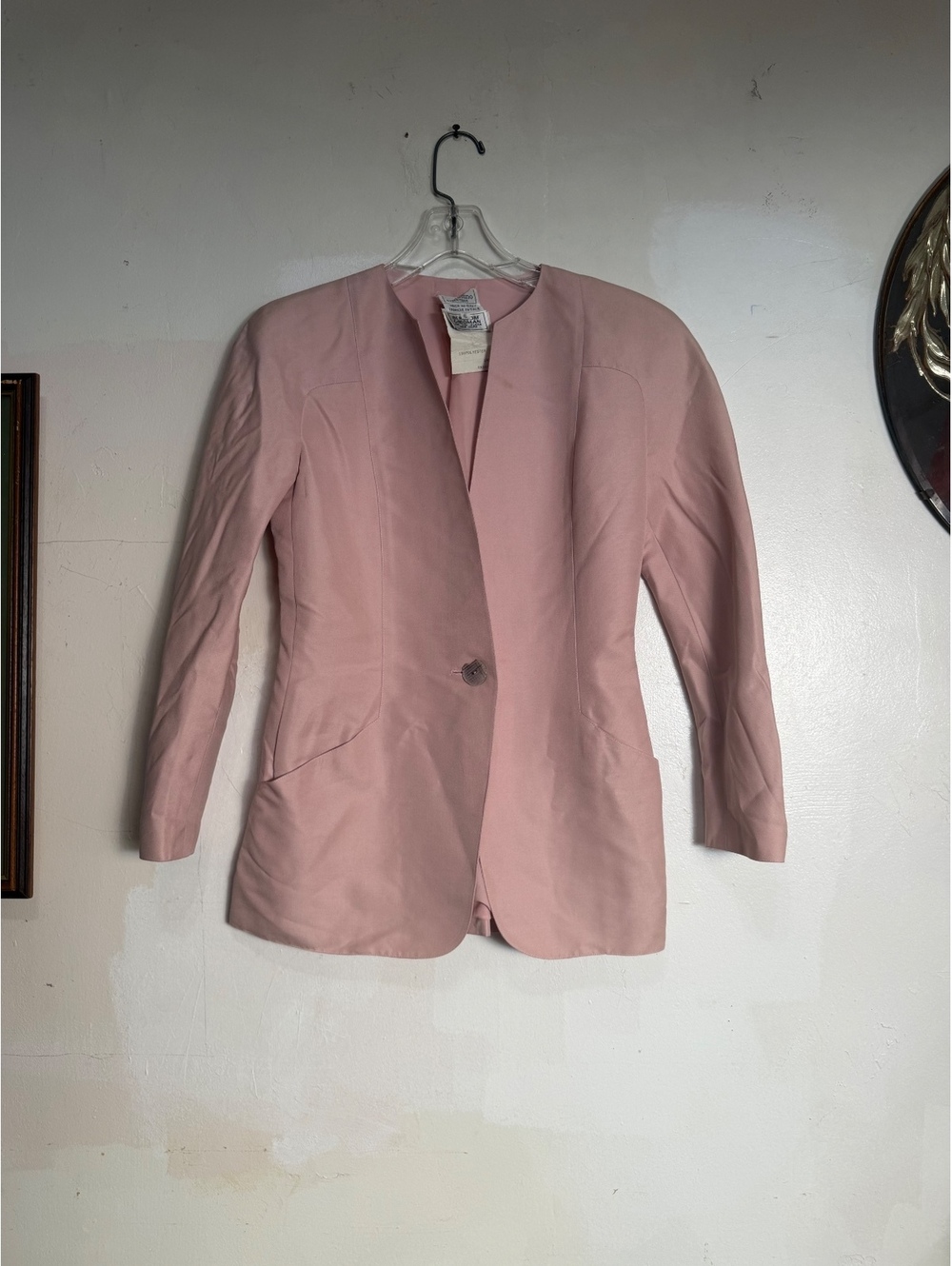 Valentino Boutique Pink Blazer Made in Italy Size 6